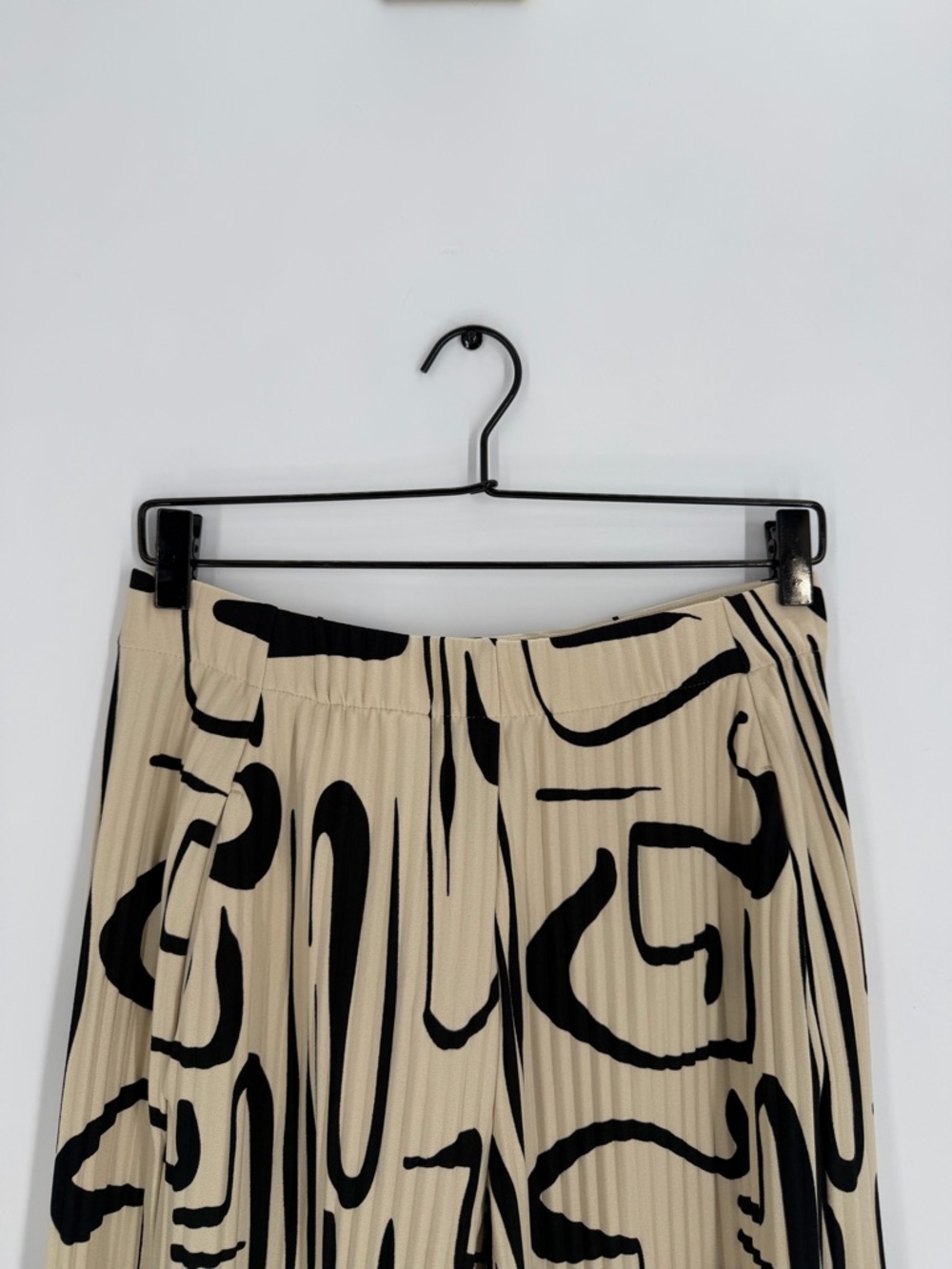 Cos Pleated Abstract Swirl Printed Elasticated Trousers In Light Beige